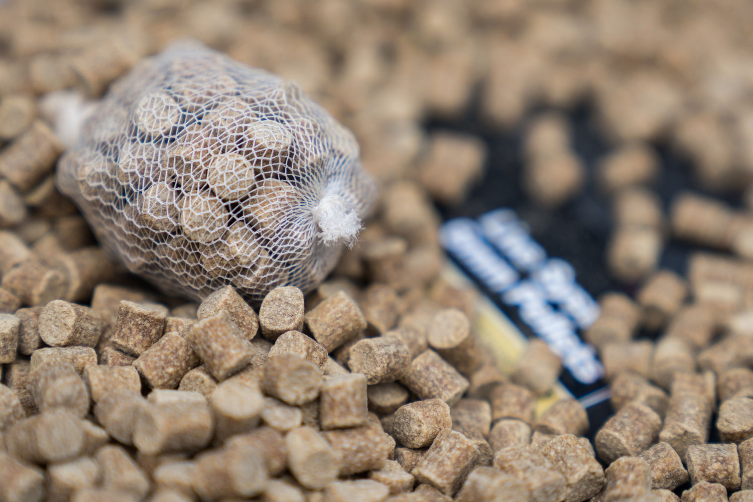 CC Moore Live System Pellets 1kg