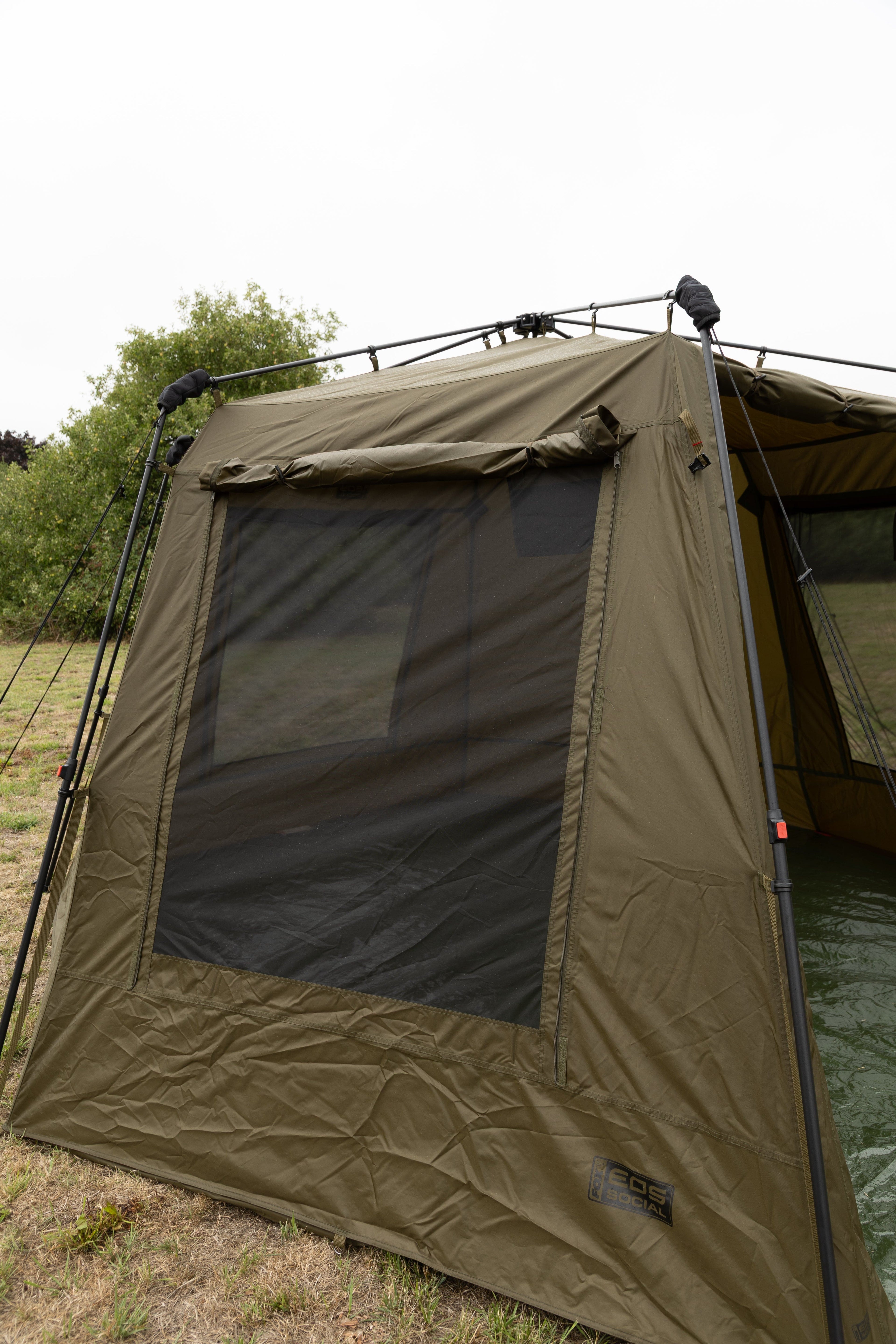 Fox Eos Social Shelter XL