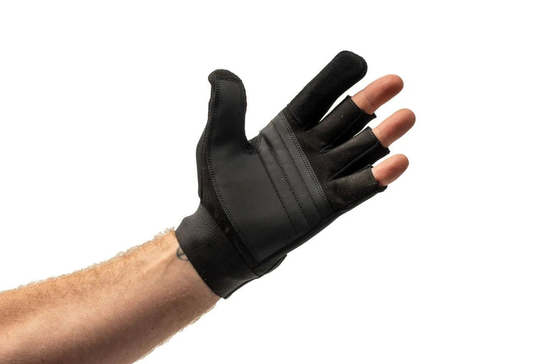 Nash Spot On Casting Glove Right