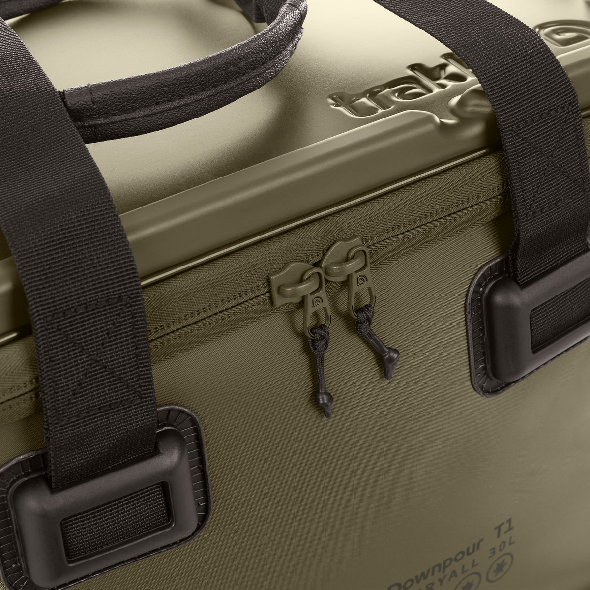 Trakker Downpour T1 Carryall Green